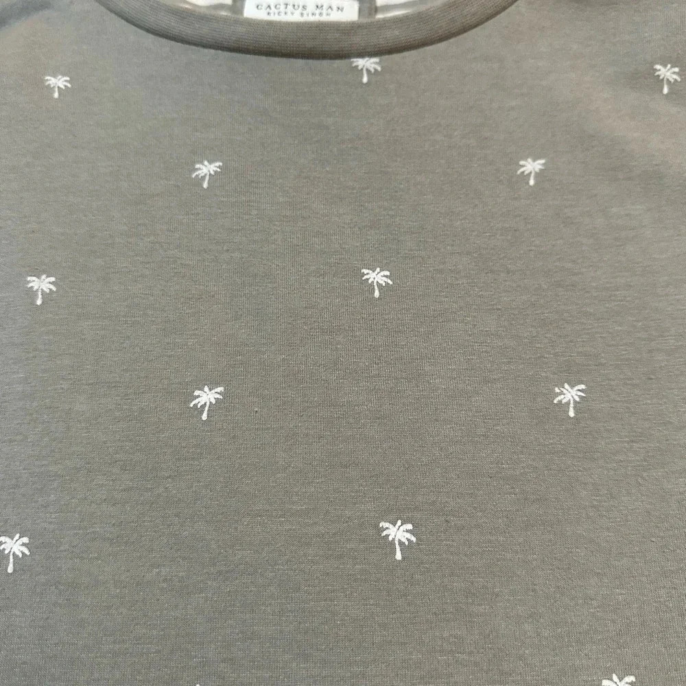 Cactus Man by Ricky Singh T-shirt. Palm tree print XL - Picture 3 of 4